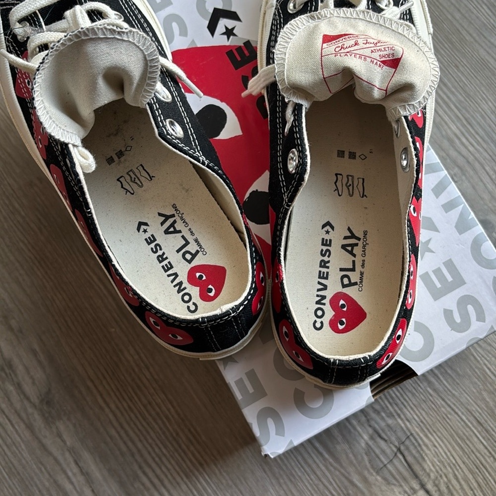 Converse Cômme des Garçons Black and White Sneakers with Red Accents 9 - Picture 6 of 8